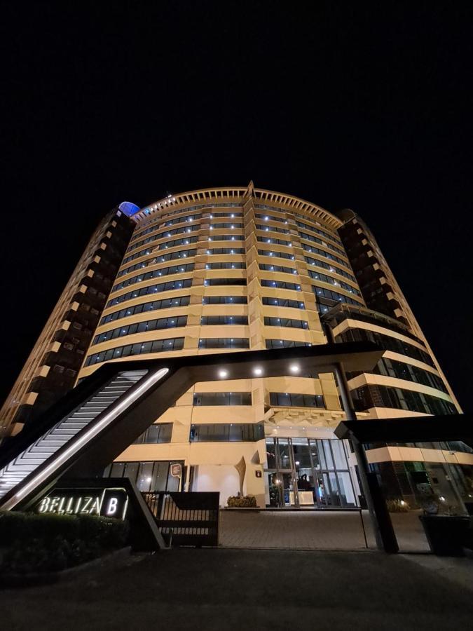 Honest Homes At Rajhans Belliza, Appartment Units Surat Zewnętrze zdjęcie